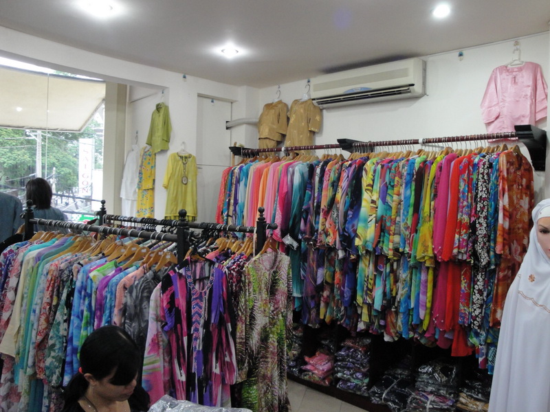 Hong Anh Boutique - Interior