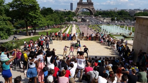 Street performance at Trocadero