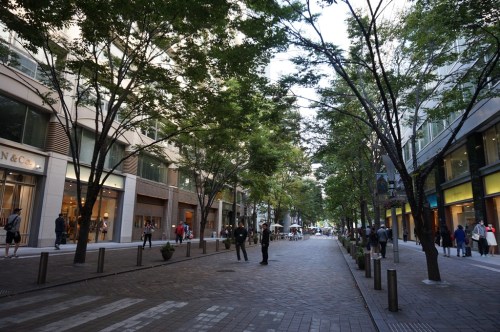 Marunouchi Street Gallery
