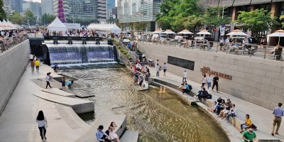 Cheonggyecheon stream